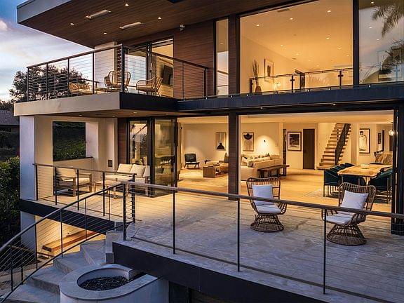 Santa Barbara, California, 93109, United States, 4 Bedrooms Bedrooms, ,4 BathroomsBathrooms,Residential,Forsale,2000232