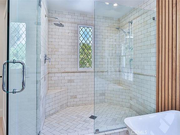 Agoura Hills, California, 91301, United States, 6 Bedrooms Bedrooms, ,5 BathroomsBathrooms,Residential,Forsale,1941402