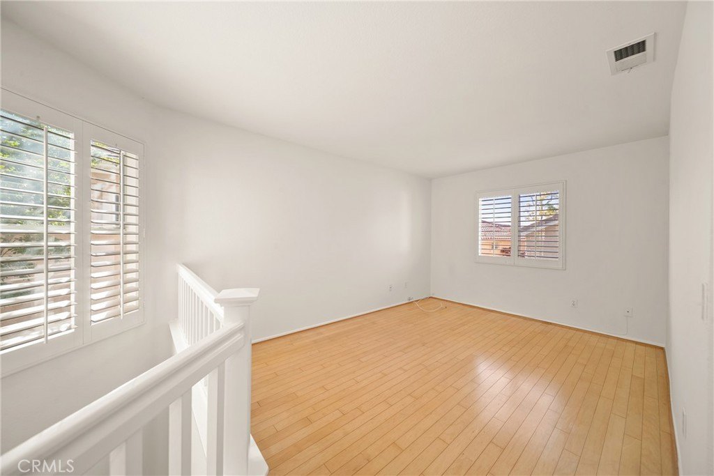 Simi Valley, California, 93065, United States, 3 Bedrooms Bedrooms, ,2.5 BathroomsBathrooms,Residential,Forsale,1941494