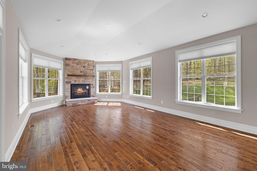 NEWTOWN, Pennsylvania, 18940, United States, 5 Bedrooms Bedrooms, ,5.5 BathroomsBathrooms,Residential,Forsale,1884697