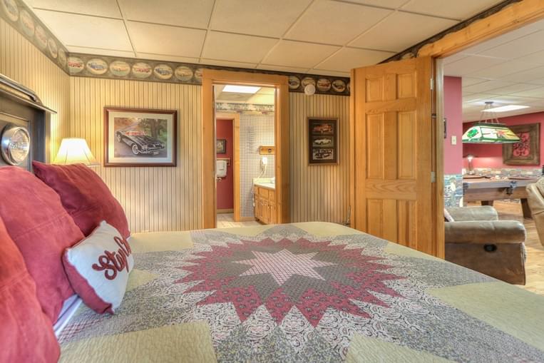 Sevierville, Tennessee, 37862, United States, 4 Bedrooms Bedrooms, ,4 BathroomsBathrooms,Residential,Forsale,1893815