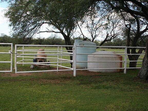 Amado, Arizona, 85640, United States, 6 Bedrooms Bedrooms, ,6.5 BathroomsBathrooms,Residential,Forsale,1893862