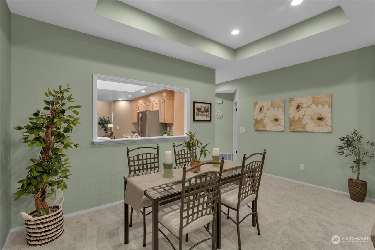 Mill Creek, Washington, 98012, United States, 2 Bedrooms Bedrooms, ,2 BathroomsBathrooms,Residential,Forsale,1904624