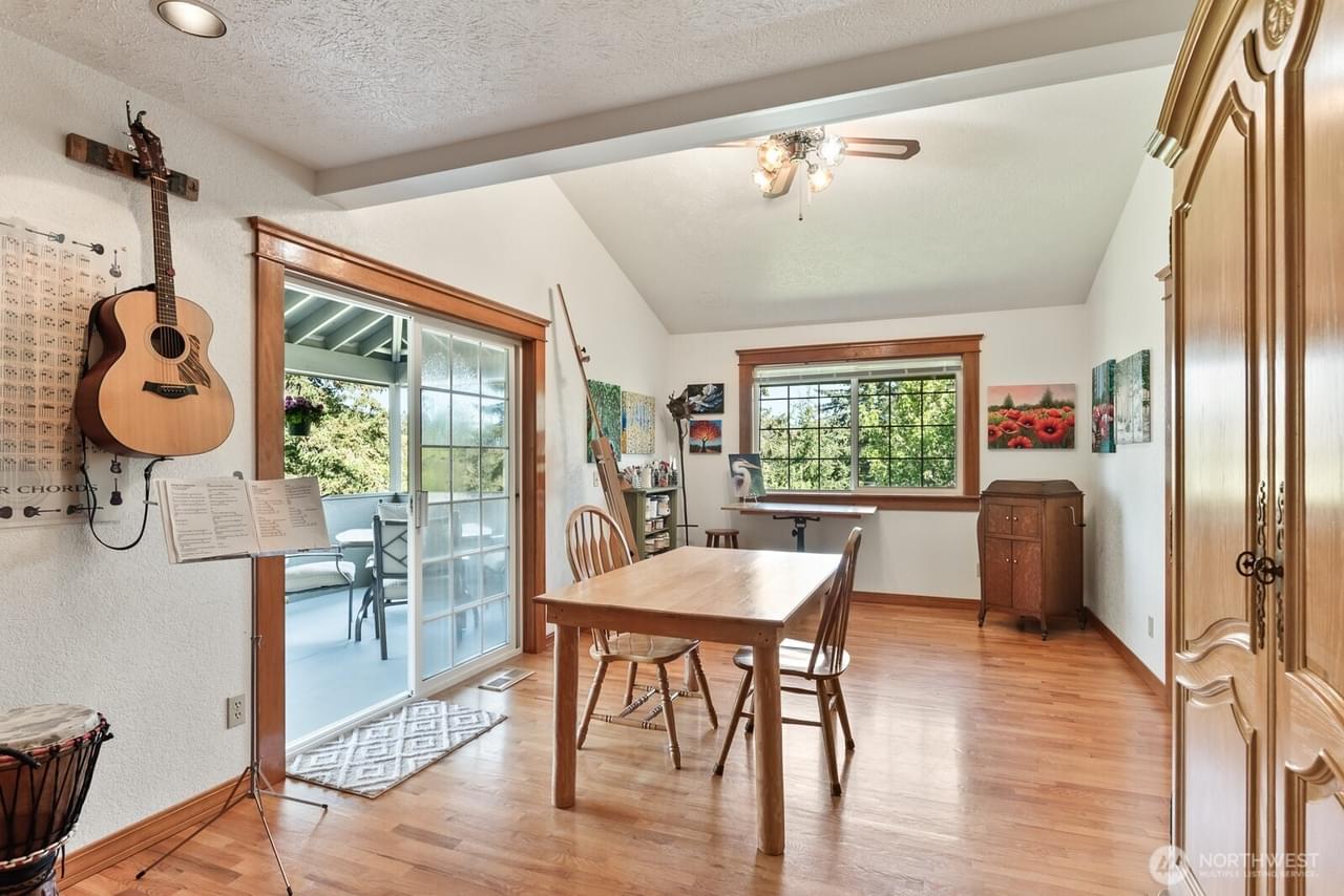 Anacortes, Washington, 98221, United States, 3 Bedrooms Bedrooms, ,3 BathroomsBathrooms,Residential,Forsale,1884749