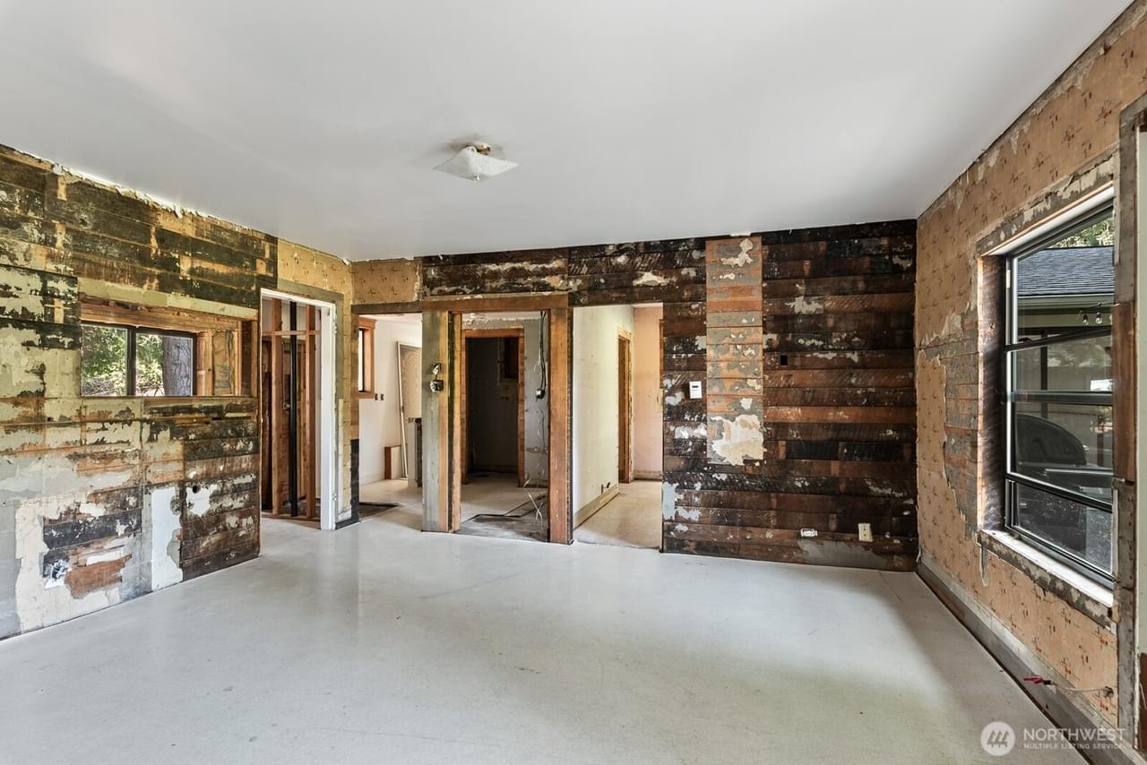 Anacortes, Washington, 98221, United States, 3 Bedrooms Bedrooms, ,3 BathroomsBathrooms,Residential,Forsale,1884749