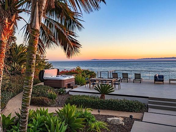 Santa Barbara, California, 93109, United States, 4 Bedrooms Bedrooms, ,4 BathroomsBathrooms,Residential,Forsale,2000232