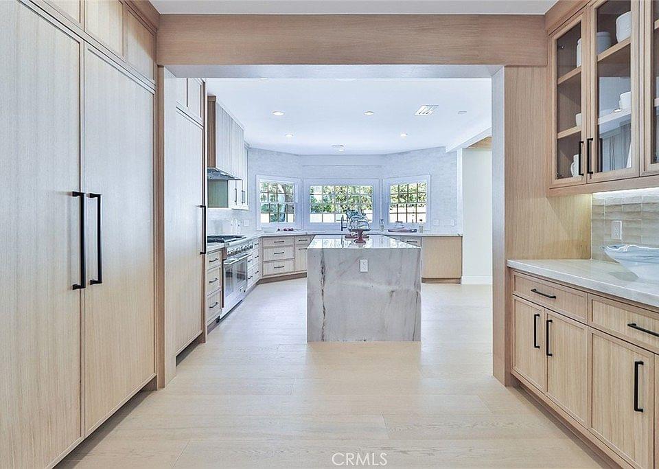 Agoura Hills, California, 91301, United States, 6 Bedrooms Bedrooms, ,5 BathroomsBathrooms,Residential,Forsale,1941402
