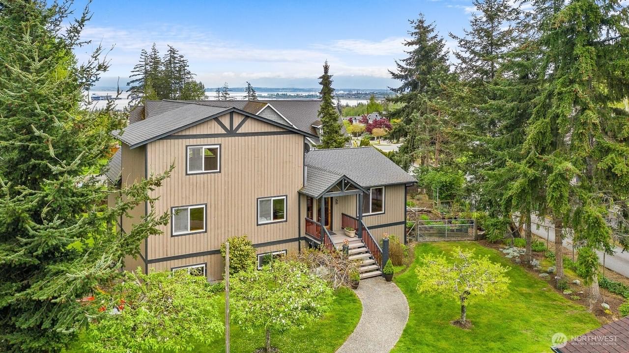 Anacortes, Washington, 98221, United States, 5 Bedrooms Bedrooms, ,3 BathroomsBathrooms,Residential,Forsale,1884748