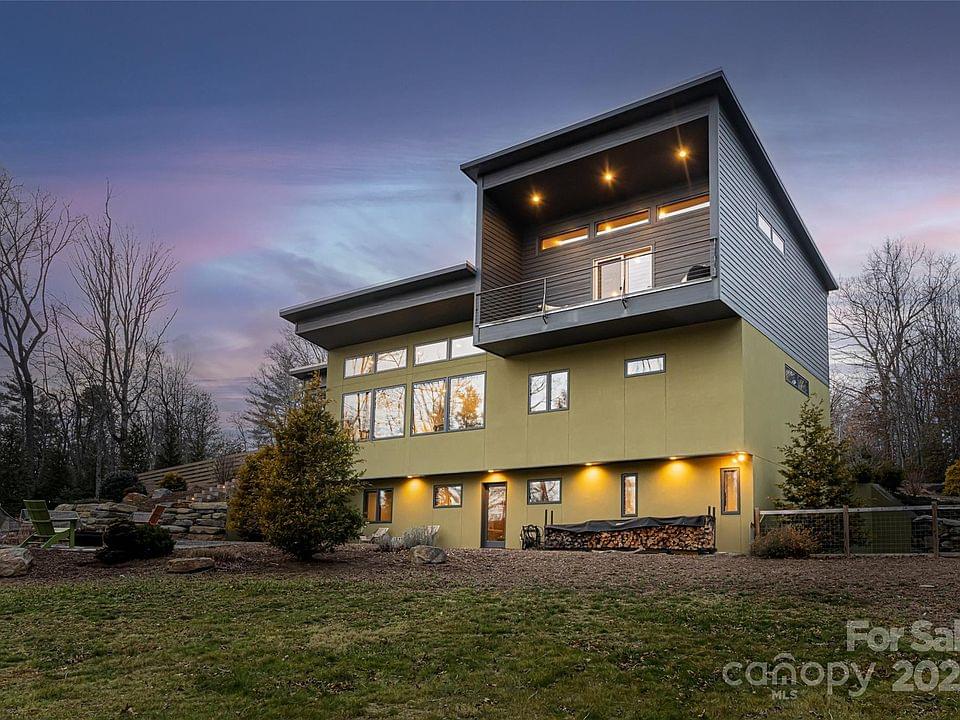 Fletcher, North Carolina, 28732, United States, 4 Bedrooms Bedrooms, ,3.5 BathroomsBathrooms,Residential,Forsale,1986016