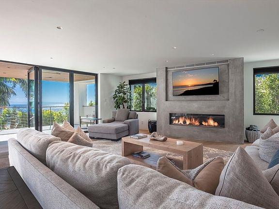 Santa Barbara, California, 93109, United States, 4 Bedrooms Bedrooms, ,4 BathroomsBathrooms,Residential,Forsale,2000232