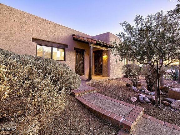 Tucson, Arizona, 85750, United States, 5 Bedrooms Bedrooms, ,5 BathroomsBathrooms,Residential,Forsale,2004014