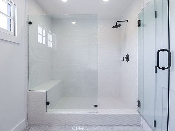 Agoura Hills, California, 91301, United States, 6 Bedrooms Bedrooms, ,5 BathroomsBathrooms,Residential,Forsale,1941402