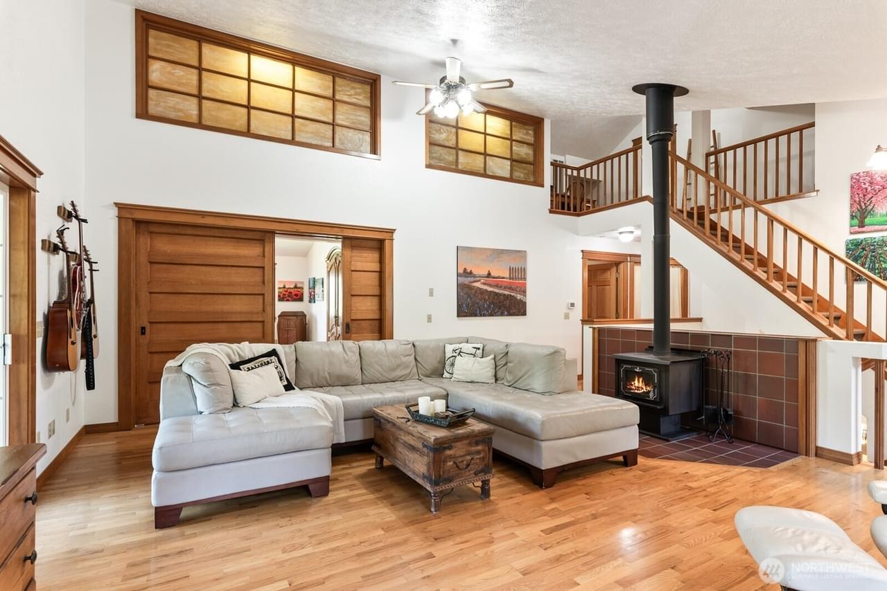 Anacortes, Washington, 98221, United States, 3 Bedrooms Bedrooms, ,3 BathroomsBathrooms,Residential,Forsale,1884749