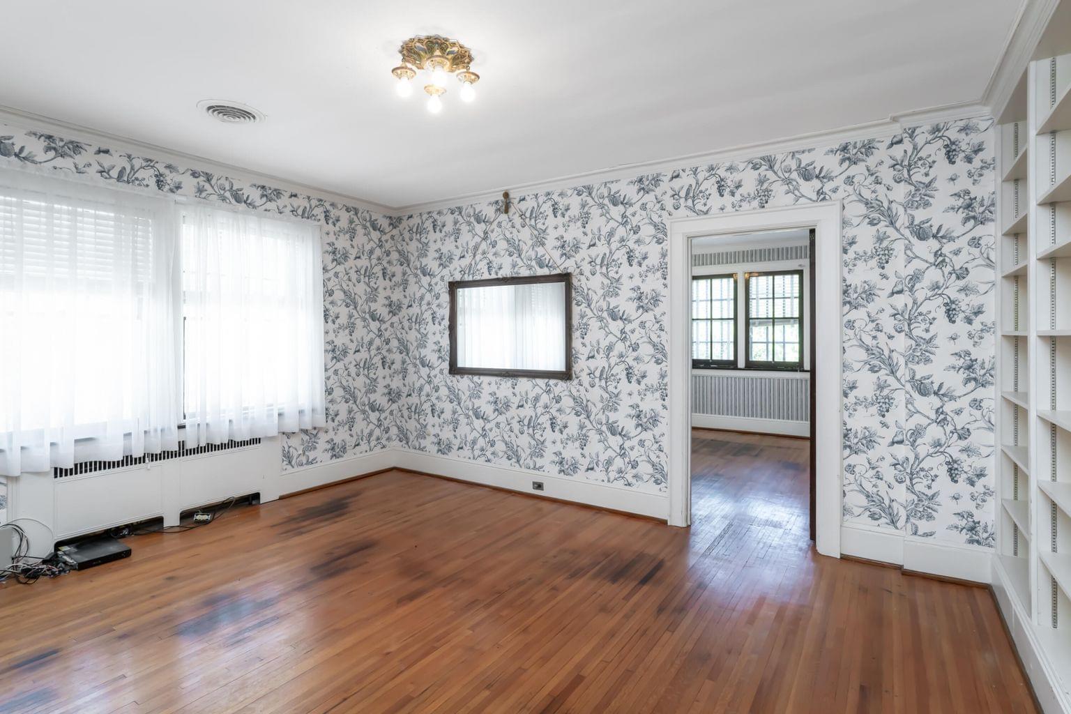 Chattanooga, Tennessee, 37415, United States, 2 Bedrooms Bedrooms, ,1 BathroomBathrooms,Residential,Forsale,1922204