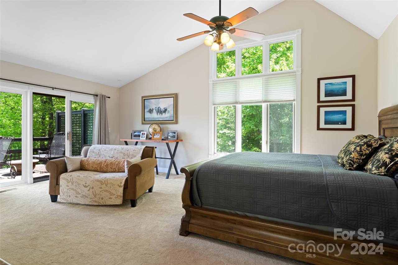 Black Mountain, North Carolina, 28711, United States, 3 Bedrooms Bedrooms, ,3.5 BathroomsBathrooms,Residential,Forsale,1904911