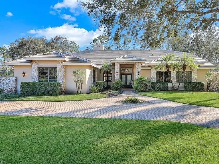 Naples, Florida, 34119, United States, 4 Bedrooms Bedrooms, ,4.5 BathroomsBathrooms,Residential,Forsale,2004004
