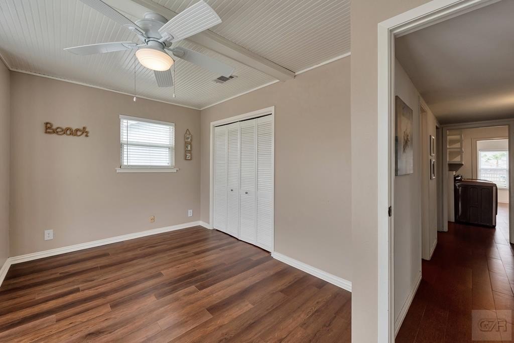 Tiki Island, Texas, 77554, United States, 3 Bedrooms Bedrooms, ,2 BathroomsBathrooms,Residential,Forsale,1972280