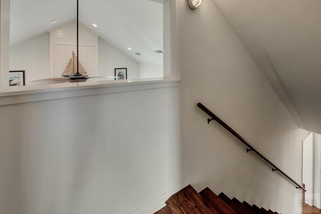 Tiki Island, Texas, 77554, United States, 3 Bedrooms Bedrooms, ,2 BathroomsBathrooms,Residential,Forsale,1972280