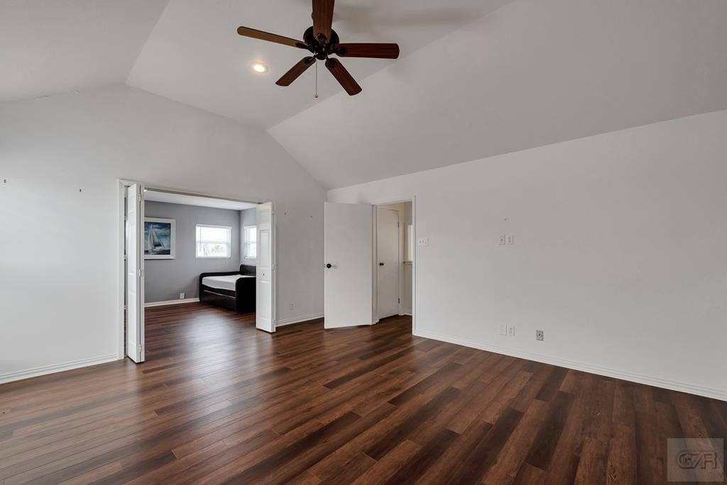 Tiki Island, Texas, 77554, United States, 3 Bedrooms Bedrooms, ,2 BathroomsBathrooms,Residential,Forsale,1972280