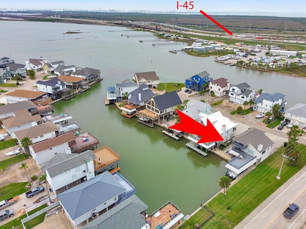 Tiki Island, Texas, 77554, United States, 3 Bedrooms Bedrooms, ,2 BathroomsBathrooms,Residential,Forsale,1953102