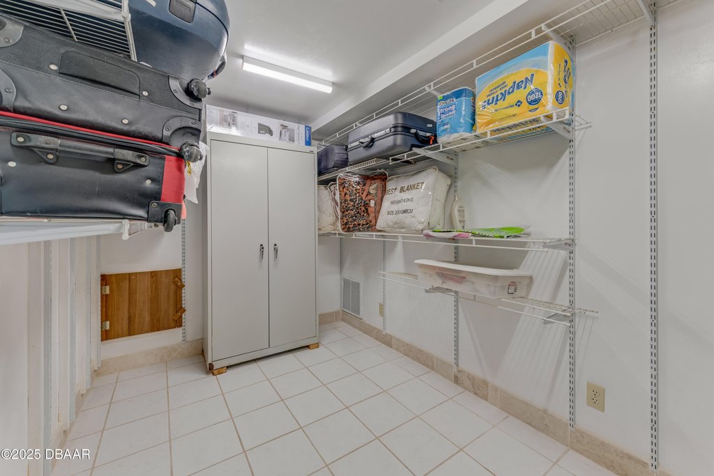 Port Orange, Florida, 32127, United States, 3 Bedrooms Bedrooms, ,3 BathroomsBathrooms,Residential,Forsale,1919150
