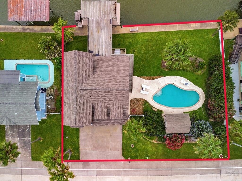 Tiki Island, Texas, 77554, United States, 3 Bedrooms Bedrooms, ,2 BathroomsBathrooms,Residential,Forsale,1972280