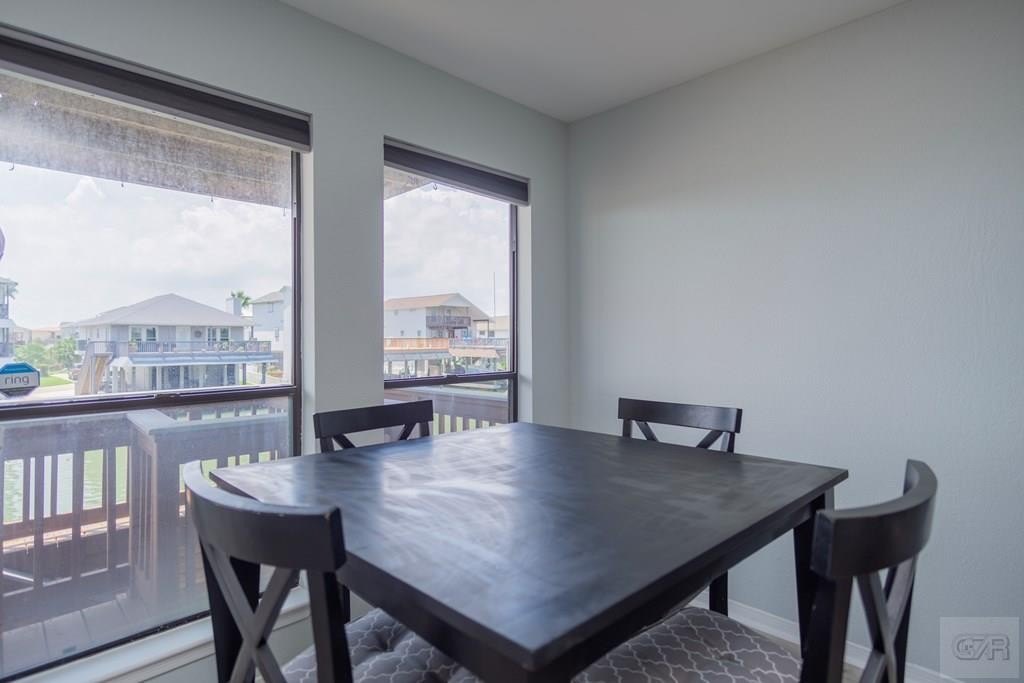 Tiki Island, Texas, 77554, United States, 3 Bedrooms Bedrooms, ,2 BathroomsBathrooms,Residential,Forsale,1953102