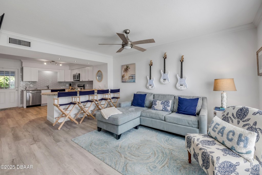 New Smyrna Beach, Florida, 32169, United States, 2 Bedrooms Bedrooms, ,1.5 BathroomsBathrooms,Residential,Forsale,1964576