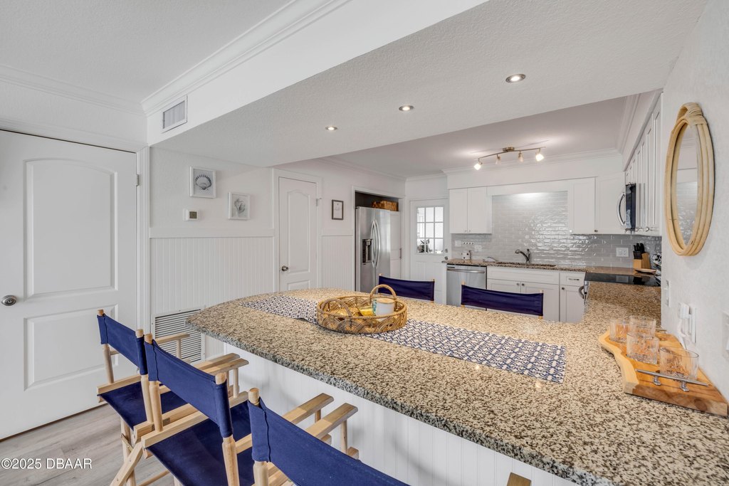 New Smyrna Beach, Florida, 32169, United States, 2 Bedrooms Bedrooms, ,1.5 BathroomsBathrooms,Residential,Forsale,1964576