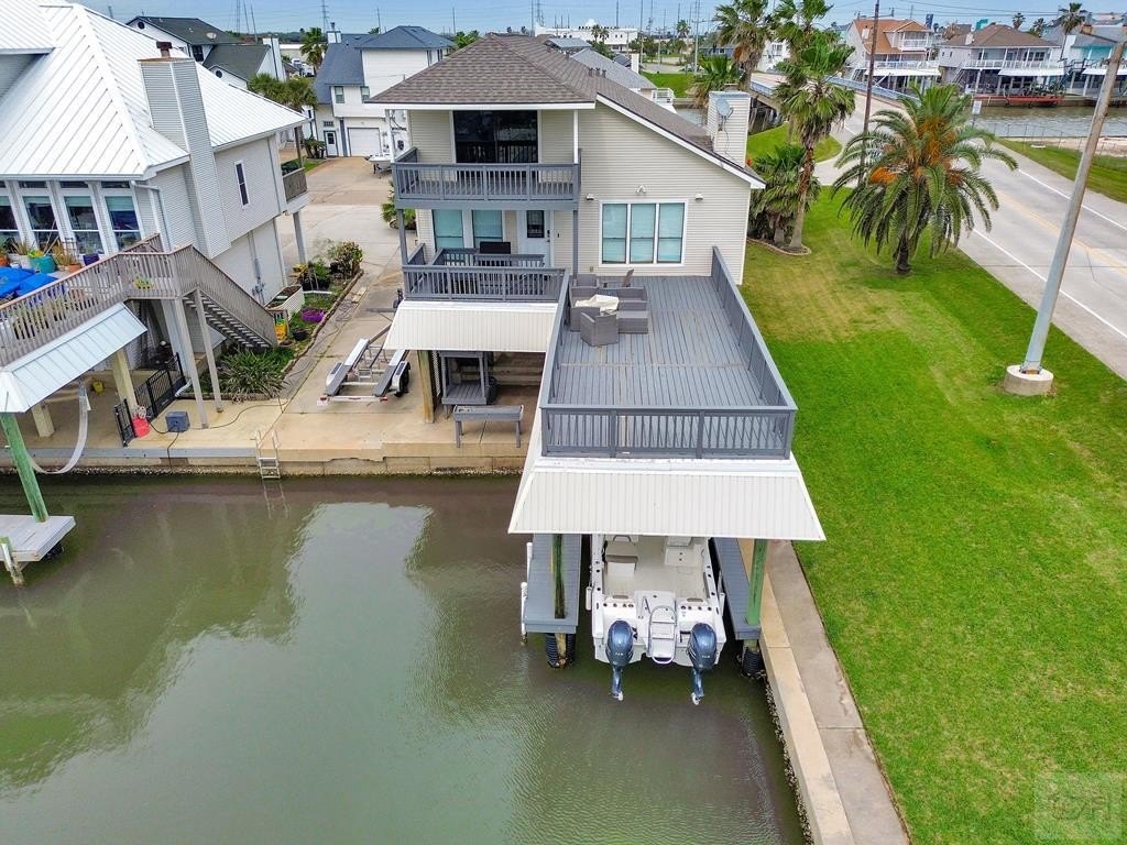 Tiki Island, Texas, 77554, United States, 3 Bedrooms Bedrooms, ,2 BathroomsBathrooms,Residential,Forsale,1953102