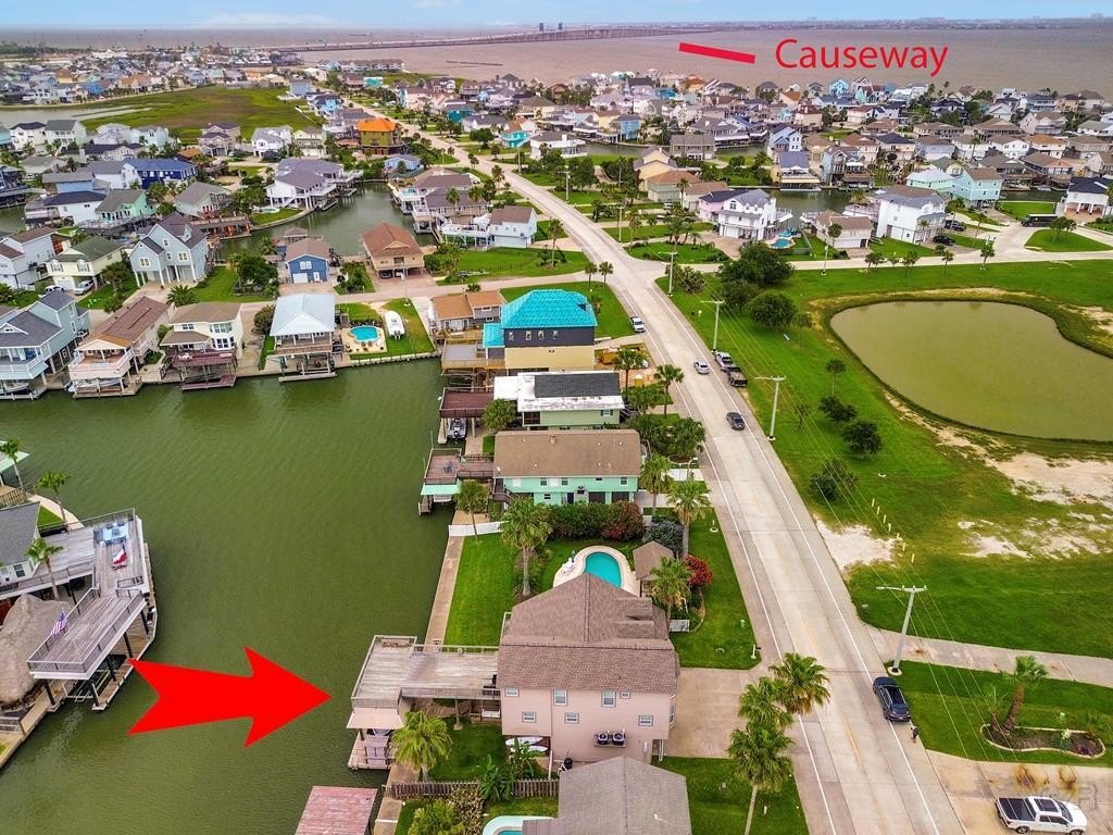 Tiki Island, Texas, 77554, United States, 3 Bedrooms Bedrooms, ,2 BathroomsBathrooms,Residential,Forsale,1972280