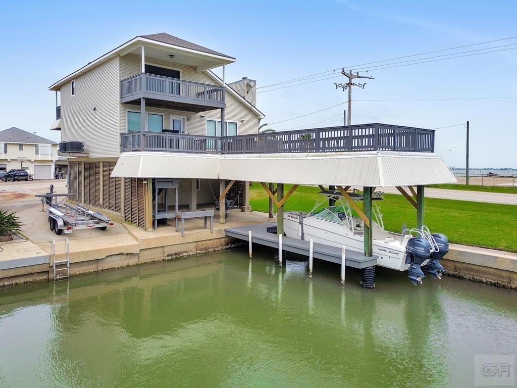Tiki Island, Texas, 77554, United States, 3 Bedrooms Bedrooms, ,2 BathroomsBathrooms,Residential,Forsale,1953102