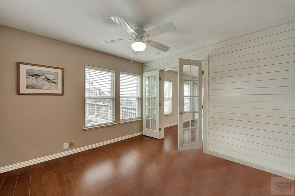 Tiki Island, Texas, 77554, United States, 3 Bedrooms Bedrooms, ,2 BathroomsBathrooms,Residential,Forsale,1972280