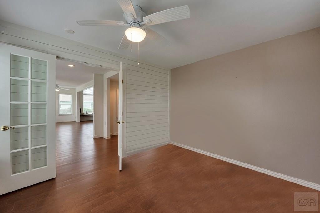 Tiki Island, Texas, 77554, United States, 3 Bedrooms Bedrooms, ,2 BathroomsBathrooms,Residential,Forsale,1972280