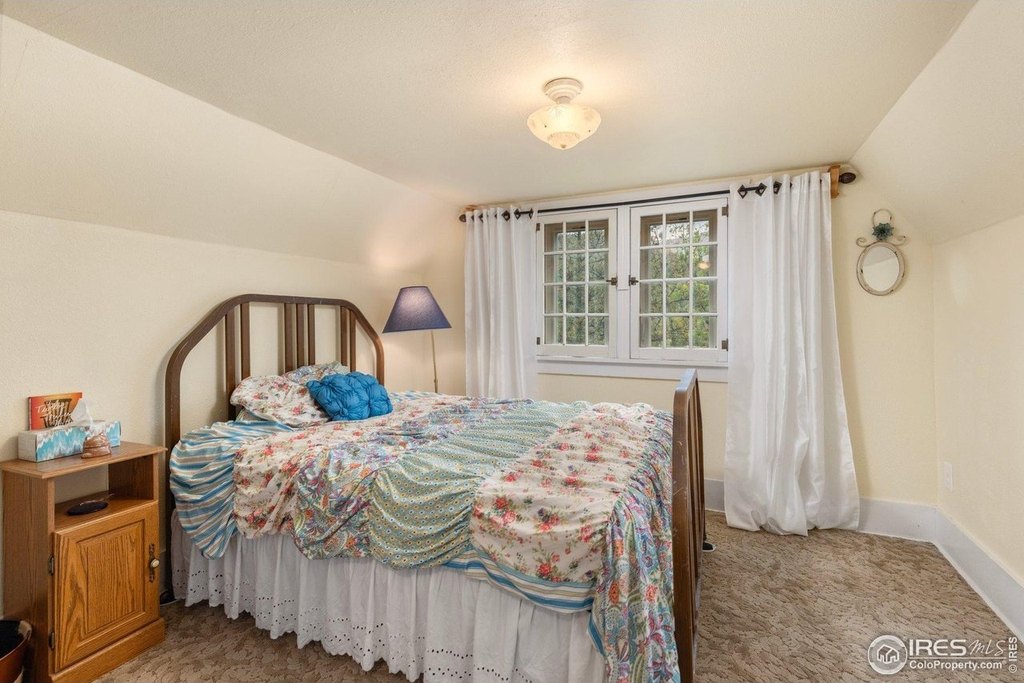 Loveland, Colorado, 80537, United States, 5 Bedrooms Bedrooms, ,3 BathroomsBathrooms,Residential,Forsale,1886167