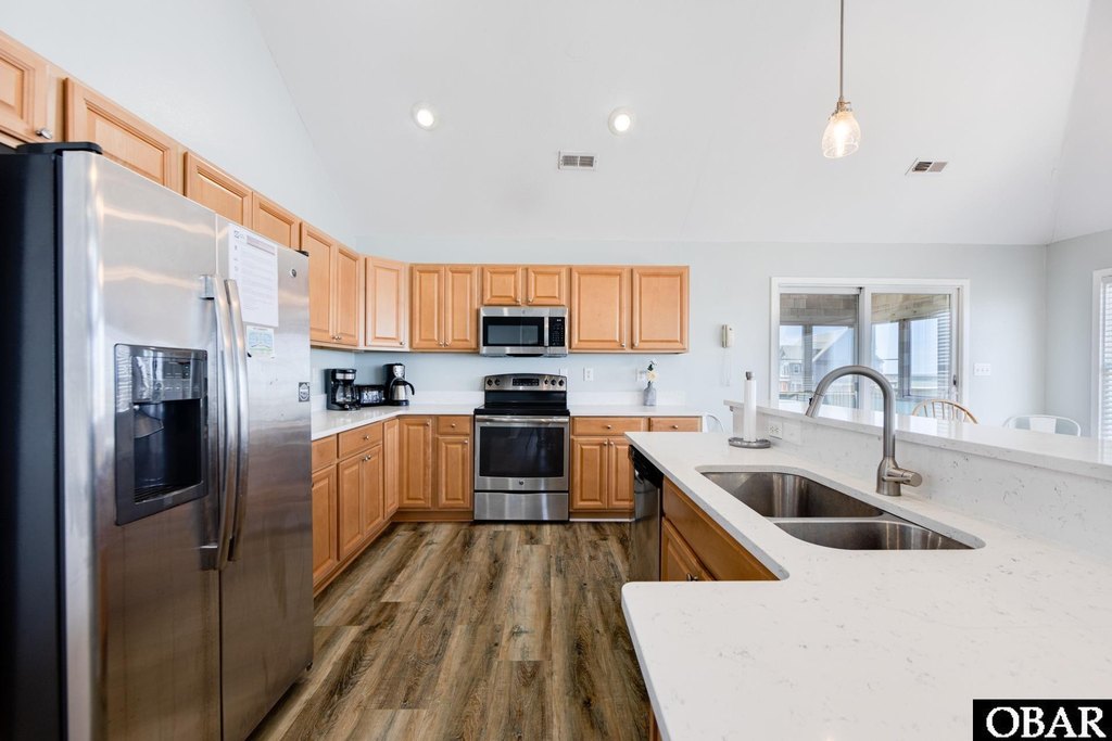 Rodanthe, North Carolina, 27968, United States, 6 Bedrooms Bedrooms, ,5.5 BathroomsBathrooms,Residential,Forsale,2008028