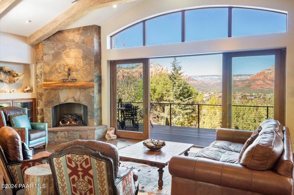 Sedona, Arizona, 86336, United States, 4 Bedrooms Bedrooms, ,4.5 BathroomsBathrooms,Residential,Forsale,1883883