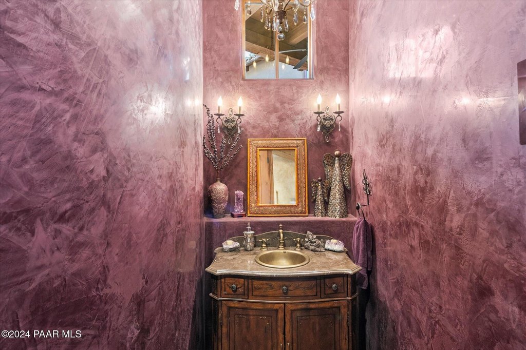 Sedona, Arizona, 86336, United States, 4 Bedrooms Bedrooms, ,4.5 BathroomsBathrooms,Residential,Forsale,1883883