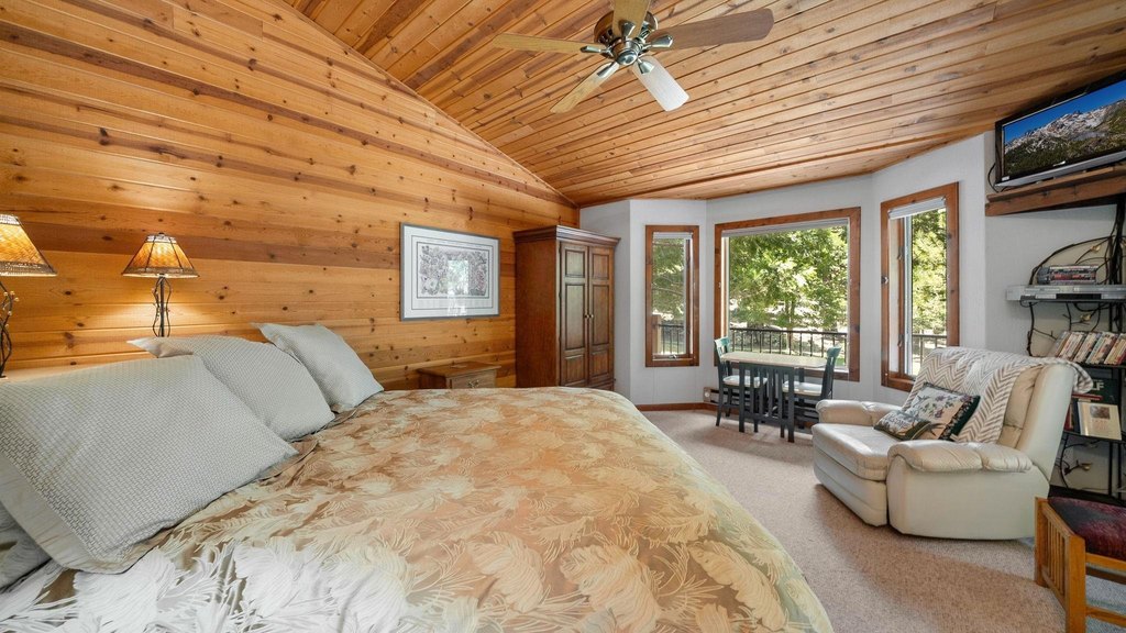 Graeagle, California, 96103, United States, 5 Bedrooms Bedrooms, ,2 BathroomsBathrooms,Residential,Forsale,1910307