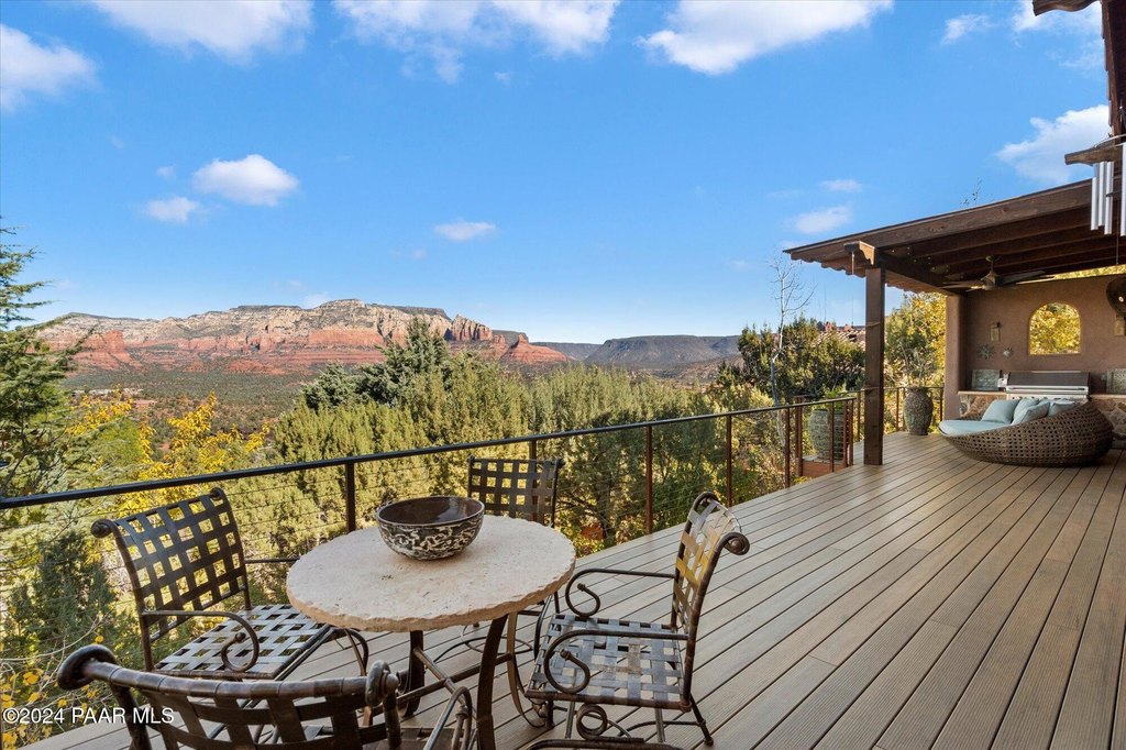Sedona, Arizona, 86336, United States, 4 Bedrooms Bedrooms, ,4.5 BathroomsBathrooms,Residential,Forsale,1883883