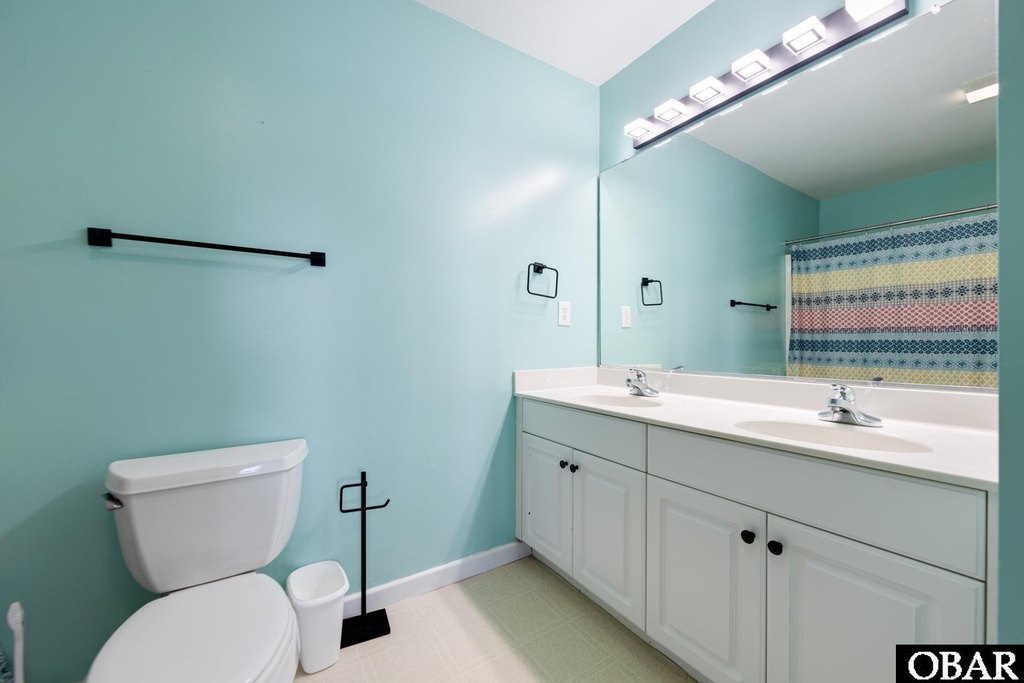 Rodanthe, North Carolina, 27968, United States, 6 Bedrooms Bedrooms, ,5.5 BathroomsBathrooms,Residential,Forsale,2008028