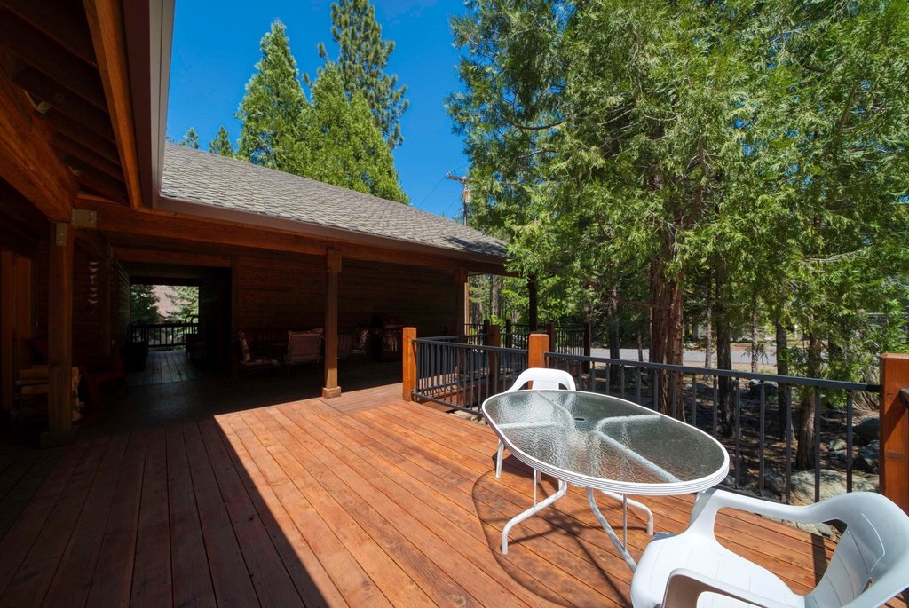 Graeagle, California, 96103, United States, 5 Bedrooms Bedrooms, ,2 BathroomsBathrooms,Residential,Forsale,1910307
