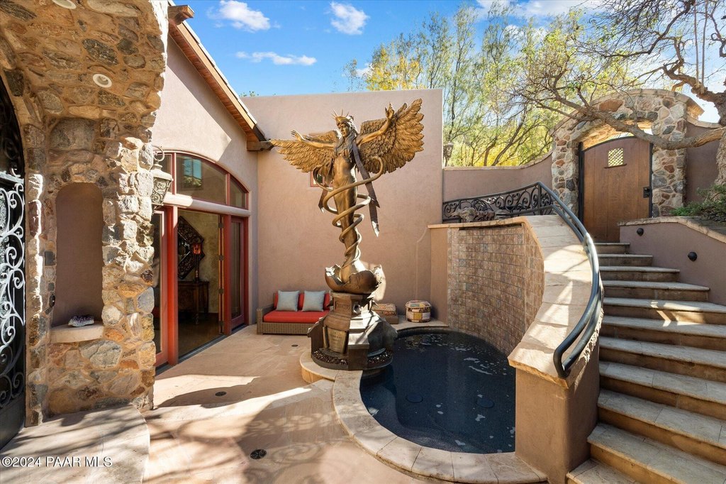 Sedona, Arizona, 86336, United States, 4 Bedrooms Bedrooms, ,4.5 BathroomsBathrooms,Residential,Forsale,1883883