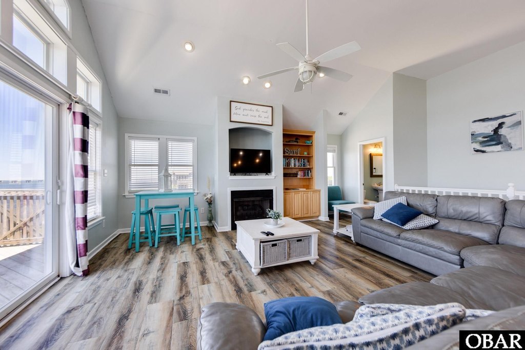 Rodanthe, North Carolina, 27968, United States, 6 Bedrooms Bedrooms, ,5.5 BathroomsBathrooms,Residential,Forsale,2008028