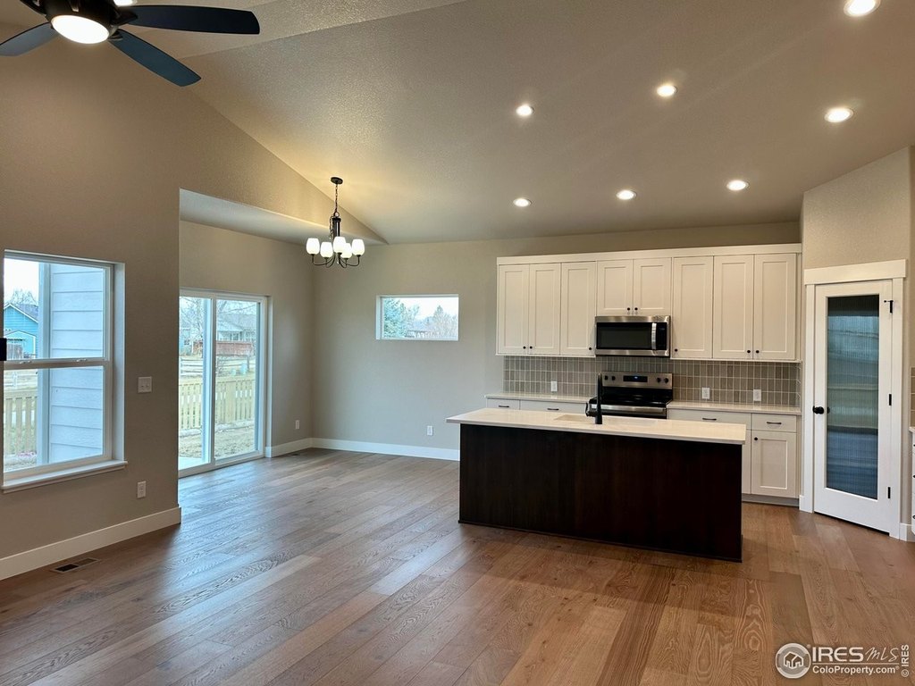 Wellington, Colorado, 80549, United States, 3 Bedrooms Bedrooms, ,2 BathroomsBathrooms,Residential,Forsale,1903096