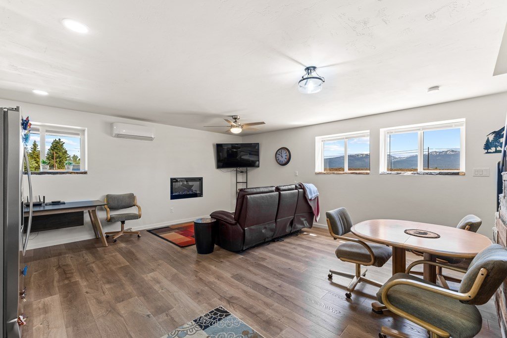 McCall, Idaho, 83638, United States, 1 Bedroom Bedrooms, ,1 BathroomBathrooms,Residential,Forsale,1889419