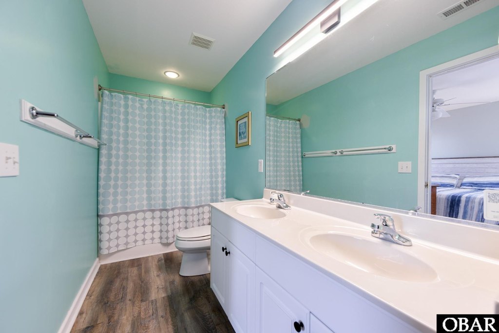 Rodanthe, North Carolina, 27968, United States, 6 Bedrooms Bedrooms, ,5.5 BathroomsBathrooms,Residential,Forsale,2008028