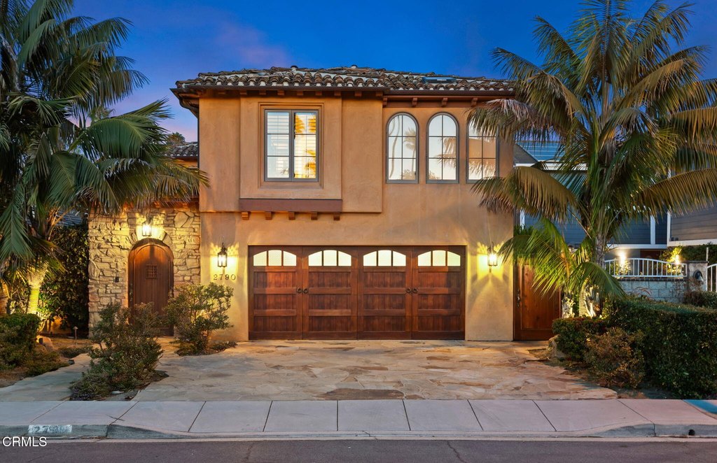 Ventura, California, 93001, United States, 3 Bedrooms Bedrooms, ,4 BathroomsBathrooms,Residential,Forsale,1883944