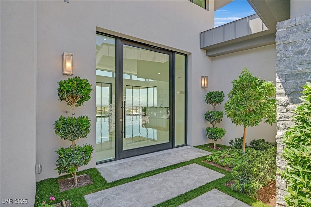 Henderson, Nevada, 89012, United States, 5 Bedrooms Bedrooms, ,4.5 BathroomsBathrooms,Residential,Forsale,1912775