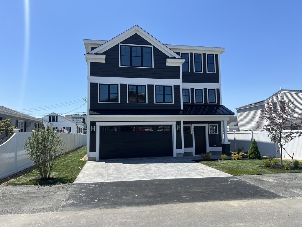 Seabrook, New Hampshire, 03874, United States, 4 Bedrooms Bedrooms, ,3.5 BathroomsBathrooms,Residential,Forsale,1933985